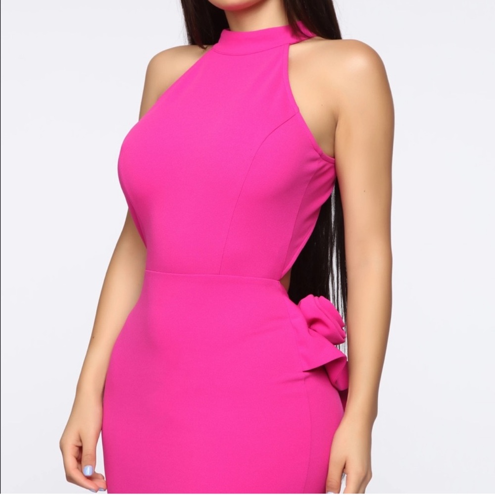 Elegant Magenta Evening Gown, Size: Small - Picture 7 of 10